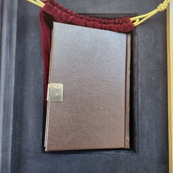 Collectors Limited Edition J.K Rowling Tales of Beetle the Bard Brand New - Picture 14 of 14